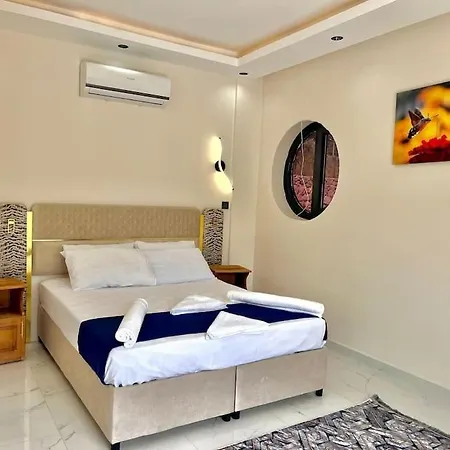 Villa Grey -