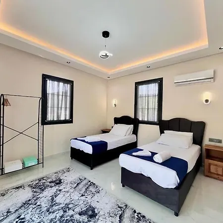 Grey - Villa
